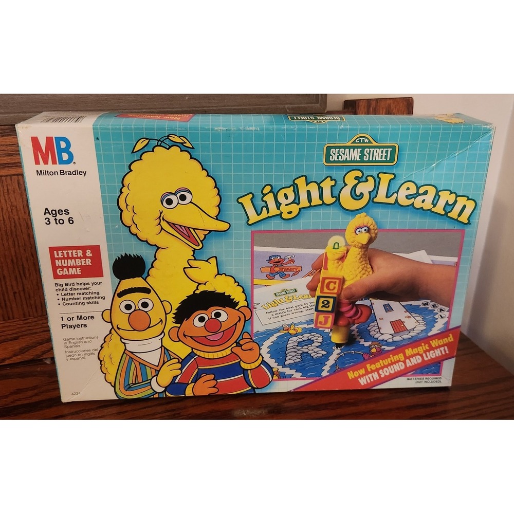 Vintage Light and Learn Sesame Street Learning Toy Milton Bradley 1991‎